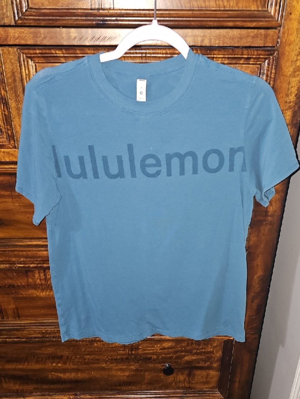 Lululemon Womens Spellout Tshirt. Sz 0! Blue